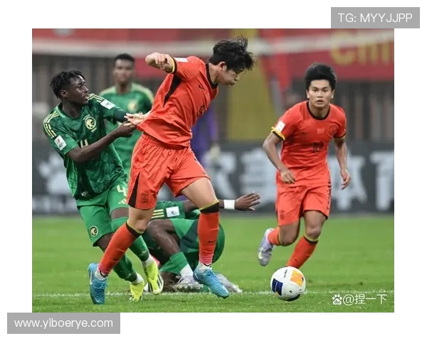 重庆足球队中路突破革新探讨与战术解析助力球队崛起