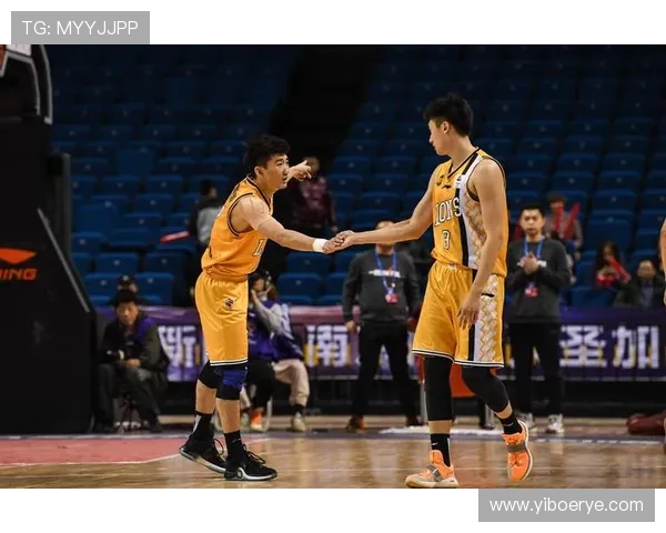 成都篮球队与南京篮球队赛后技术分析与战术复盘探讨